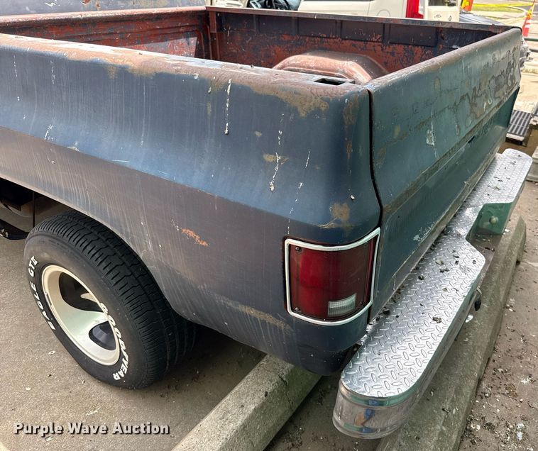 image for item EJ4493 1984 Chevrolet C10 pickup truck