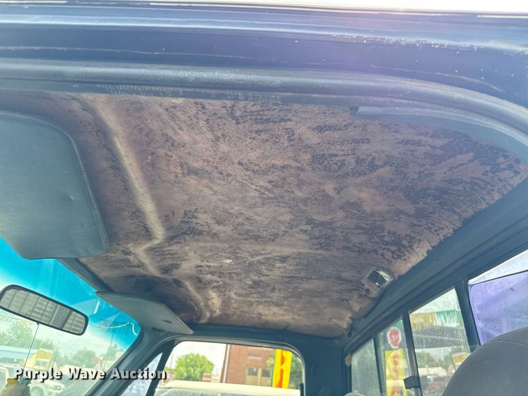 image for item EJ4493 1984 Chevrolet C10 pickup truck