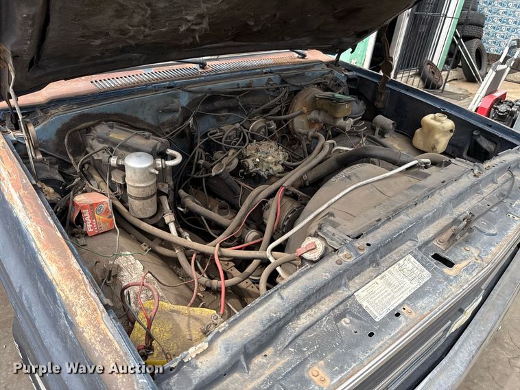 image for item EJ4493 1984 Chevrolet C10 pickup truck