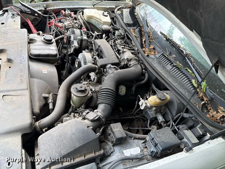 image for item EJ4495 2001 Lincoln Krystal limousine