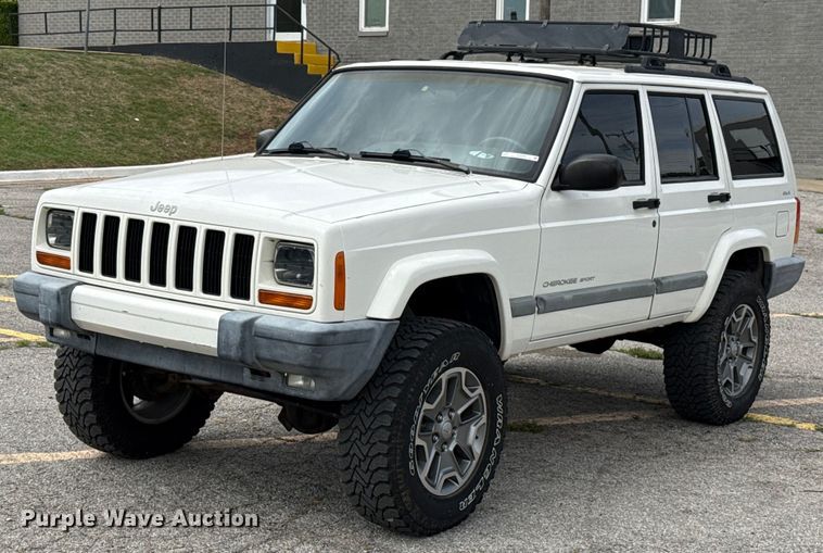 image for item EJ4496 2001 Jeep Cherokee SUV