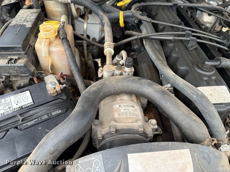 image for item EJ4496 2001 Jeep Cherokee SUV