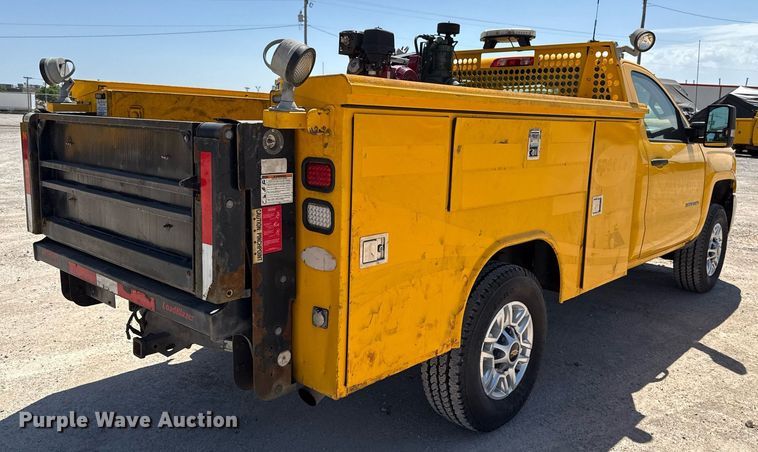 image for item EJ4518 2017 Chevrolet Silverado 3500HD utility bed pickup truck