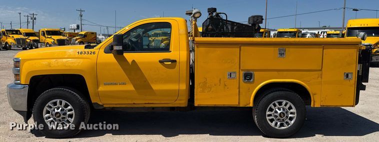 image for item EJ4518 2017 Chevrolet Silverado 3500HD utility bed pickup truck