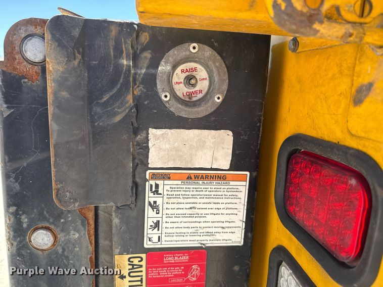 image for item EJ4518 2017 Chevrolet Silverado 3500HD utility bed pickup truck