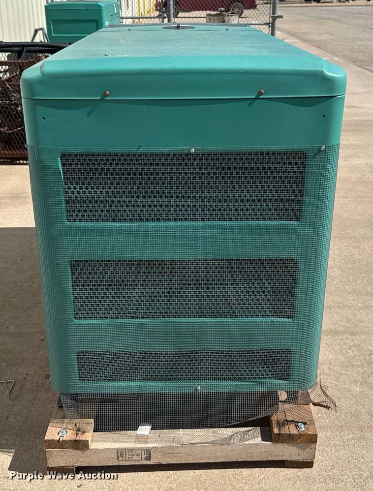 image for item EJ4563 2015 Cummins C25 N6 generator