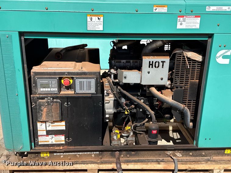 image for item EJ4563 2015 Cummins C25 N6 generator