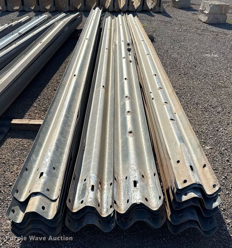 image for item EJ8788 Approximately 35 guard rails
