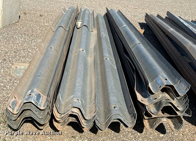 image for item EJ8788 Approximately 35 guard rails