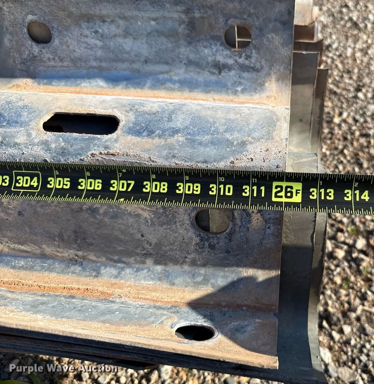 image for item EJ8788 Approximately 35 guard rails