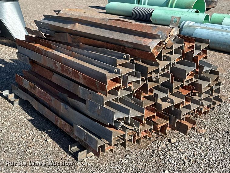 image for item EJ8791 Approximately 65 guard rail posts