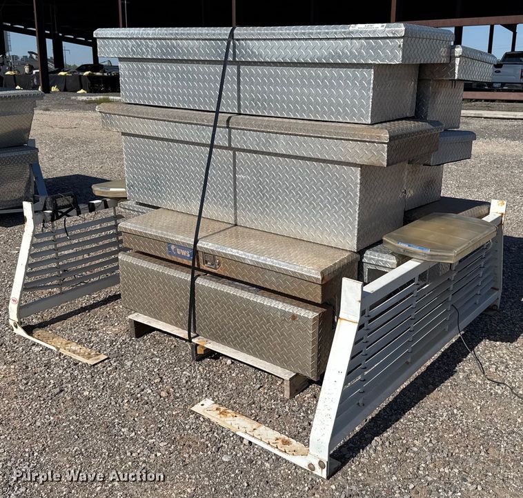 image for item EJ8797 Automotive accessories