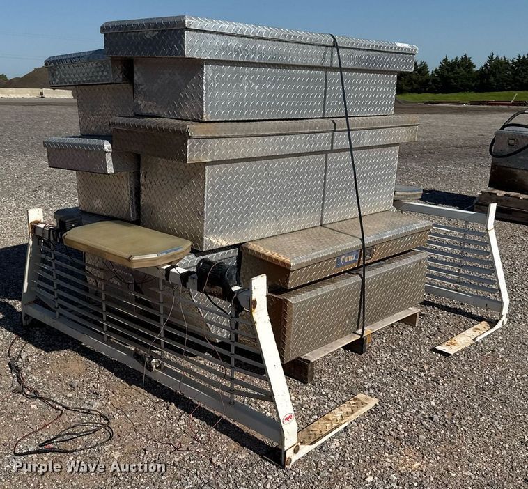 image for item EJ8797 Automotive accessories