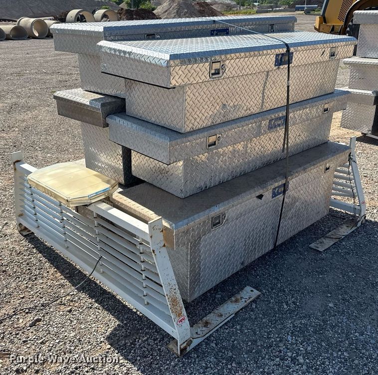 image for item EJ8797 Automotive accessories