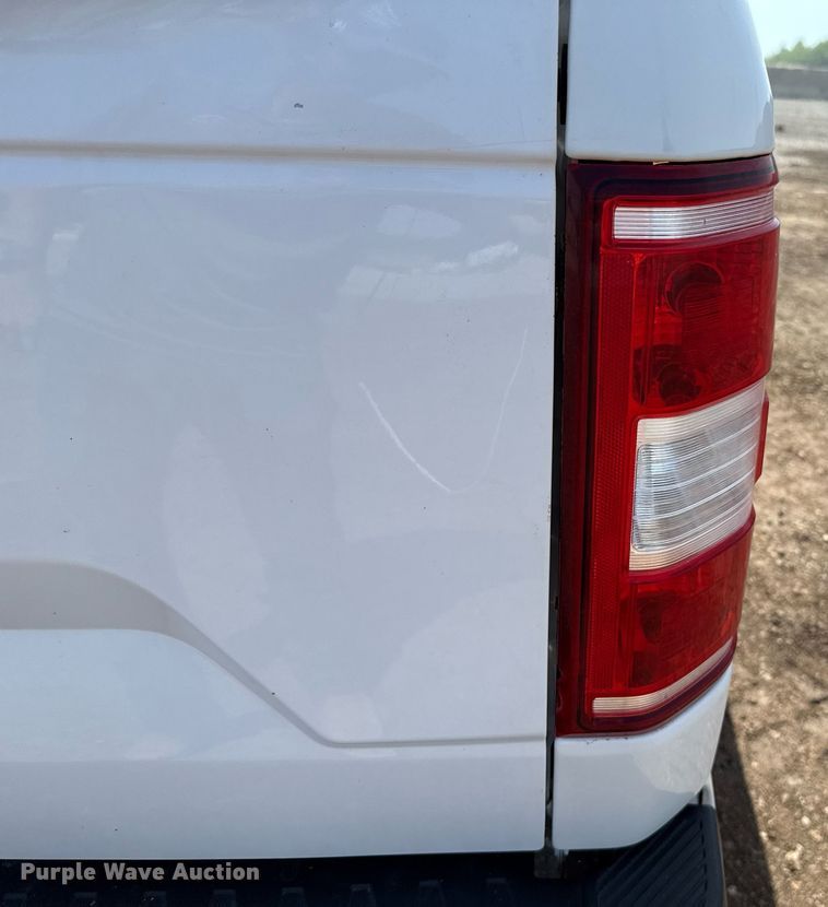 image for item EJ8806 2018 Ford F150 XL SuperCab pickup truck