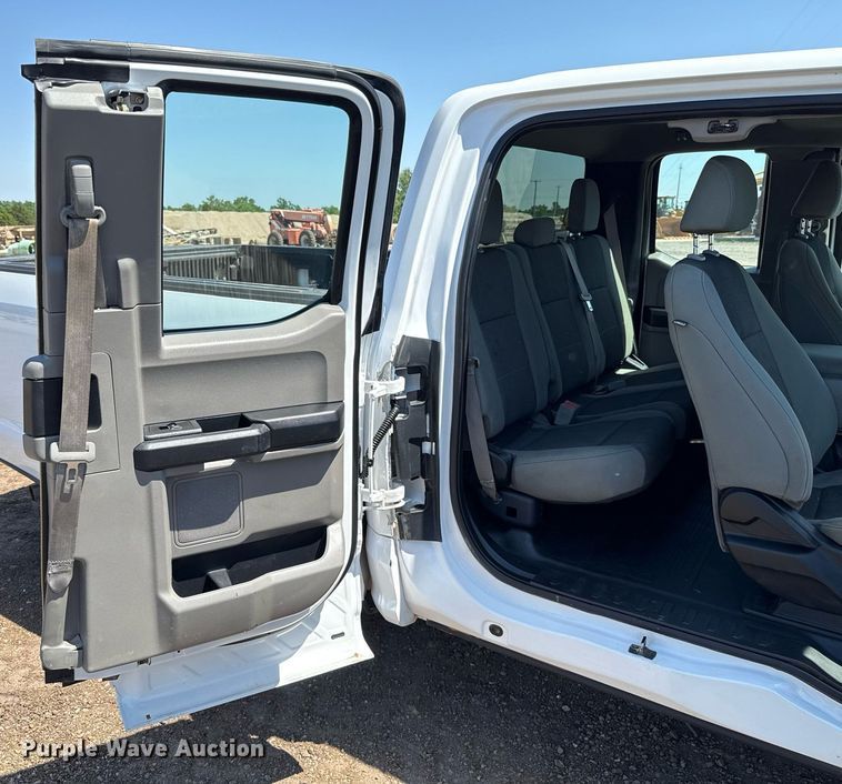 image for item EJ8806 2018 Ford F150 XL SuperCab pickup truck