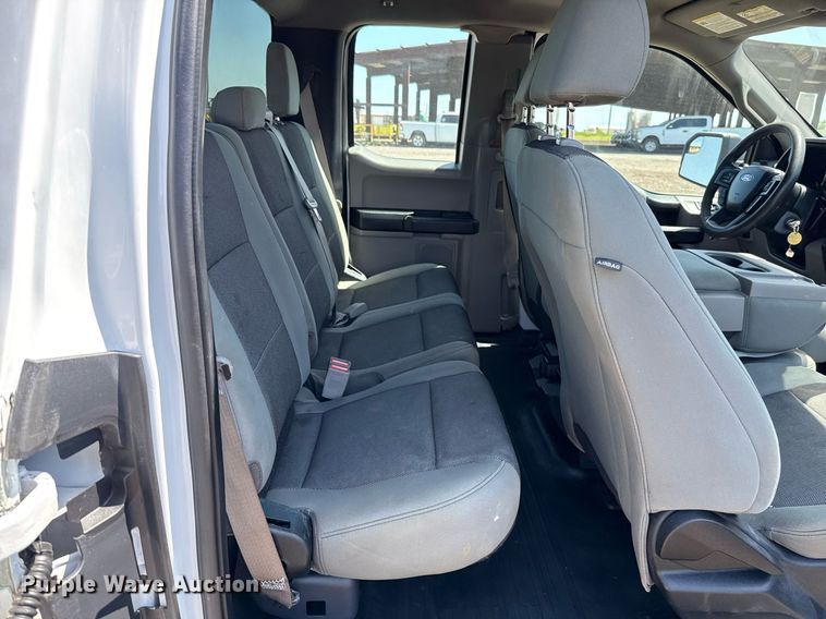 image for item EJ8806 2018 Ford F150 XL SuperCab pickup truck