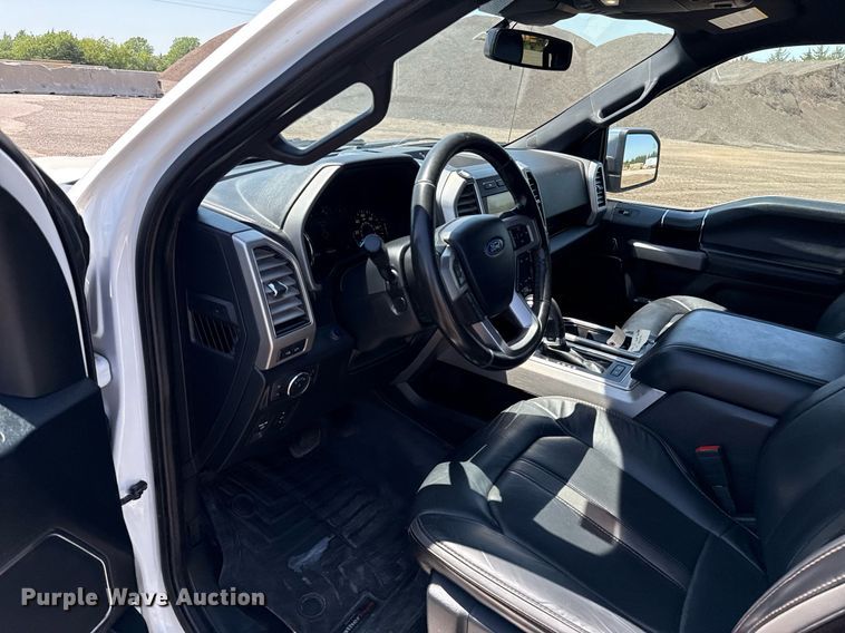 image for item EJ8807 2020 Ford F150 Platinum SuperCrew pickup truck