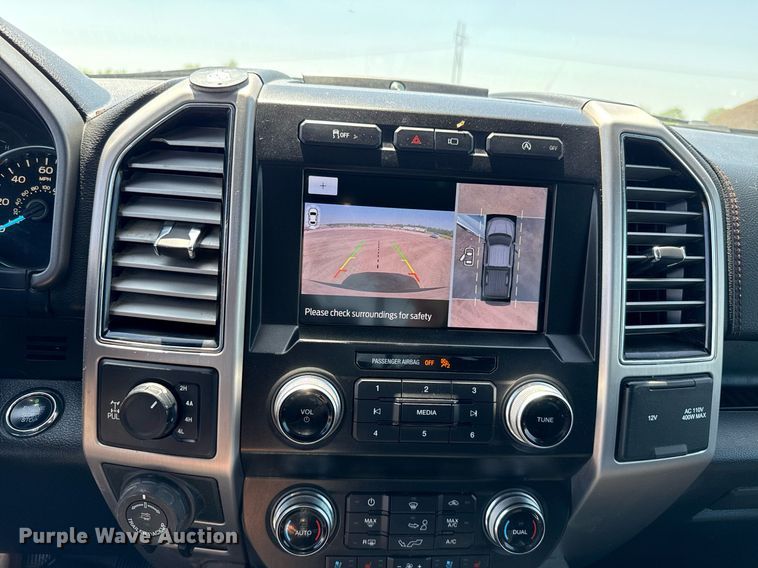 image for item EJ8807 2020 Ford F150 Platinum SuperCrew pickup truck