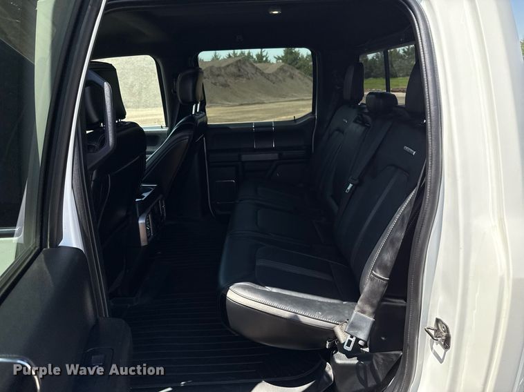 image for item EJ8807 2020 Ford F150 Platinum SuperCrew pickup truck