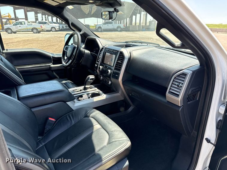 image for item EJ8807 2020 Ford F150 Platinum SuperCrew pickup truck