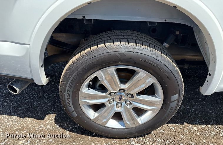 image for item EJ8807 2020 Ford F150 Platinum SuperCrew pickup truck