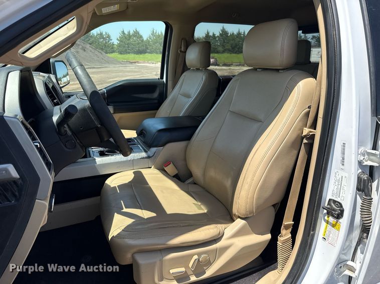 image for item EJ8808 2017 Ford F150 Lariat SuperCrew pickup truck