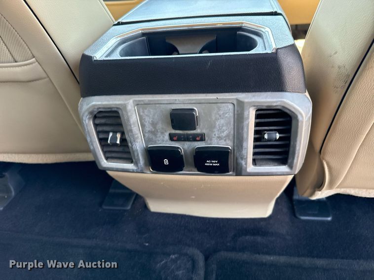 image for item EJ8808 2017 Ford F150 Lariat SuperCrew pickup truck