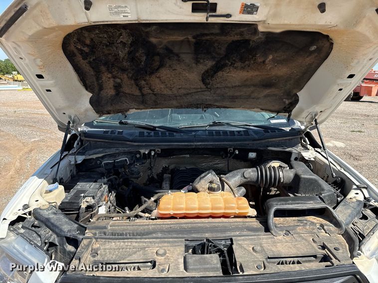 image for item EJ8809 2016 Ford F150 XL SuperCab pickup truck