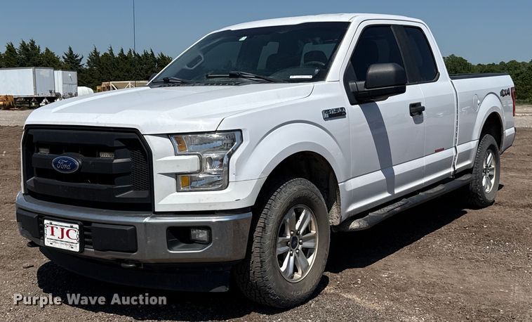 image for item EJ8810 2017 Ford F150 XL SuperCab pickup truck