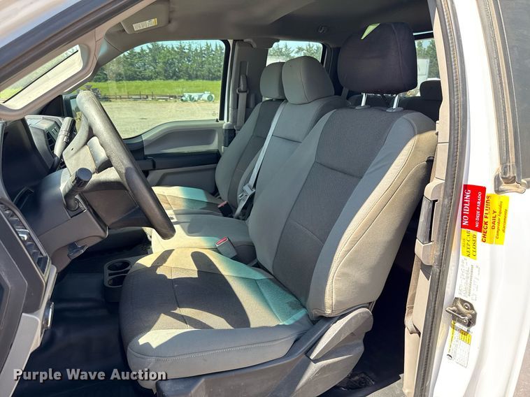 image for item EJ8810 2017 Ford F150 XL SuperCab pickup truck