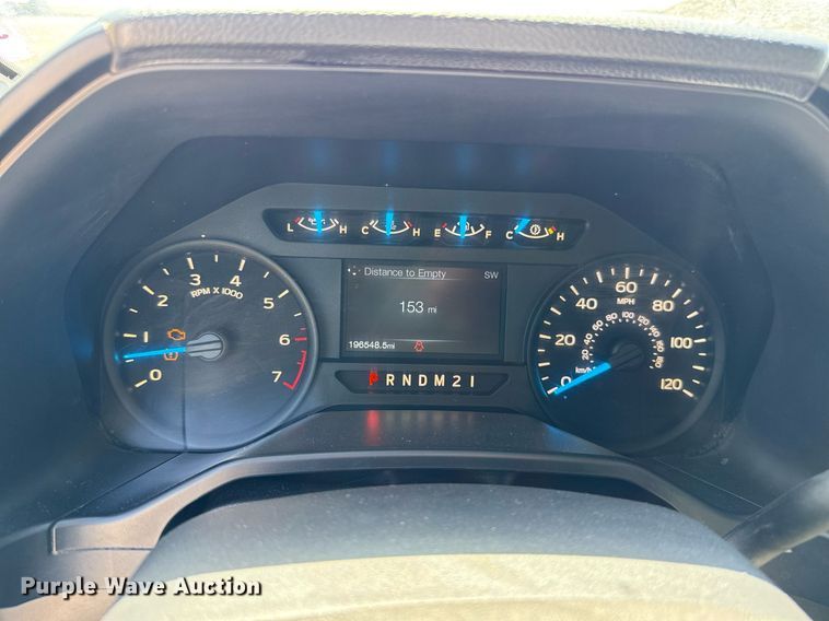 image for item EJ8810 2017 Ford F150 XL SuperCab pickup truck