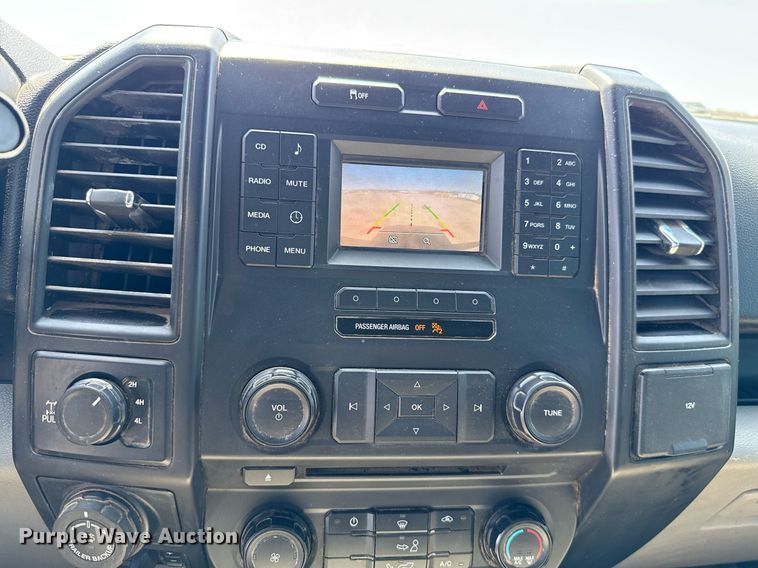 image for item EJ8810 2017 Ford F150 XL SuperCab pickup truck