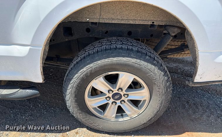 image for item EJ8810 2017 Ford F150 XL SuperCab pickup truck