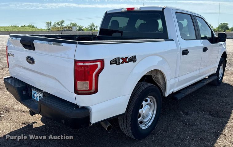 image for item EJ8812 2017 Ford F150 SuperCrew pickup truck