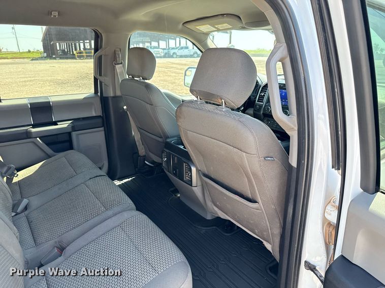 image for item EJ8814 2020 Ford F150 XLT SuperCrew pickup truck