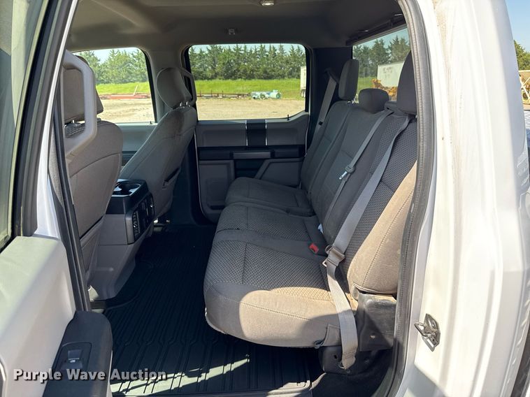 image for item EJ8814 2020 Ford F150 XLT SuperCrew pickup truck