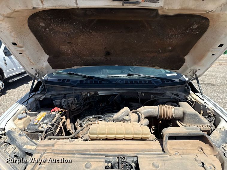 image for item EJ8814 2020 Ford F150 XLT SuperCrew pickup truck