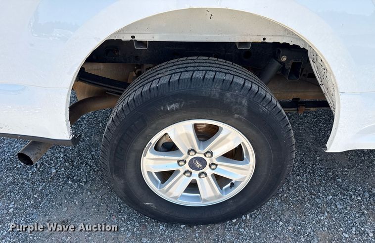 image for item EJ8814 2020 Ford F150 XLT SuperCrew pickup truck