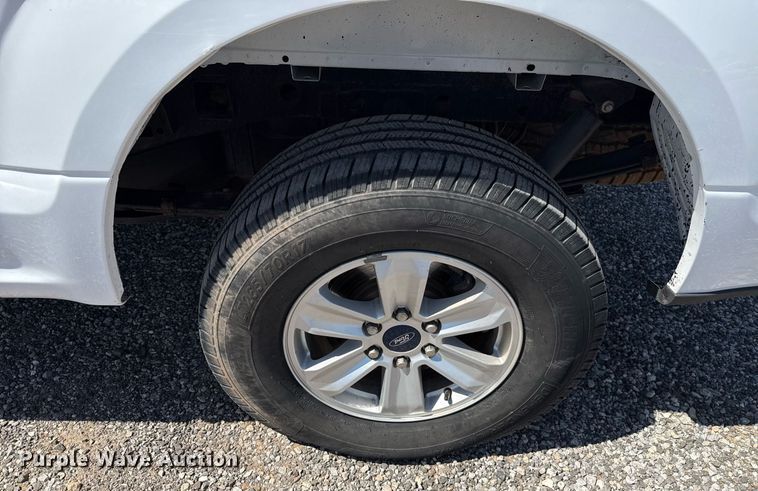 image for item EJ8814 2020 Ford F150 XLT SuperCrew pickup truck