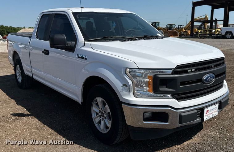 image for item EJ8815 2018 Ford F150 XL SuperCab pickup truck