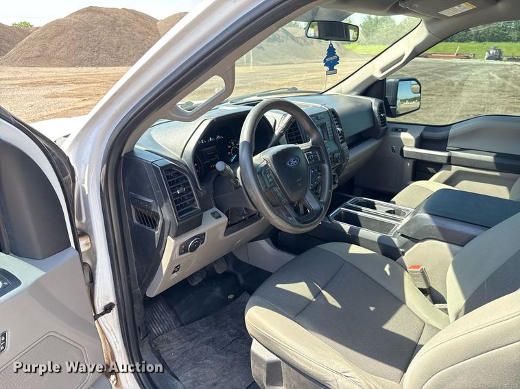 image for item EJ8815 2018 Ford F150 XL SuperCab pickup truck