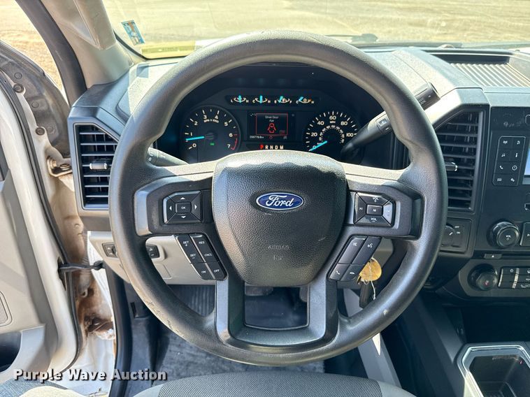 image for item EJ8815 2018 Ford F150 XL SuperCab pickup truck