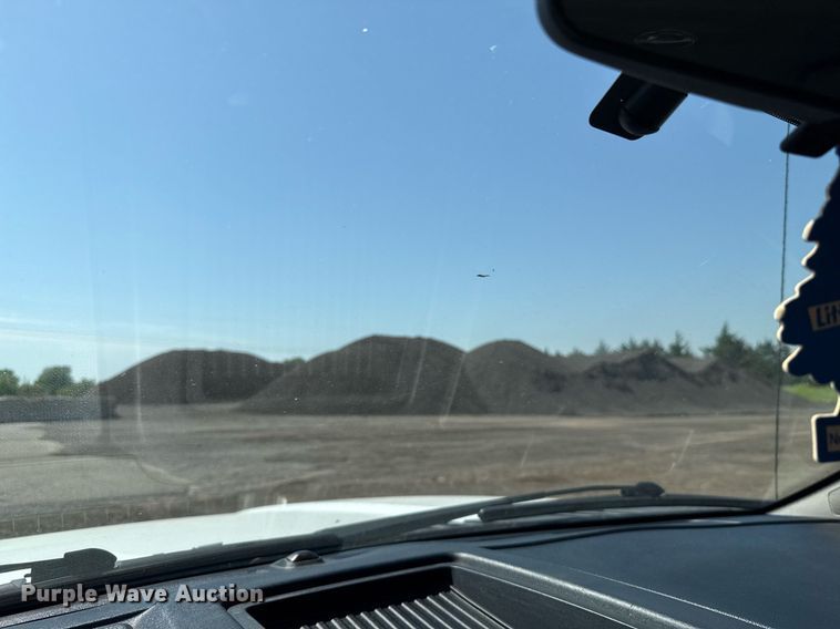 image for item EJ8815 2018 Ford F150 XL SuperCab pickup truck