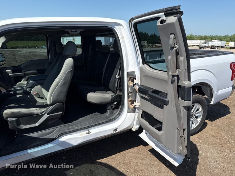 image for item EJ8815 2018 Ford F150 XL SuperCab pickup truck