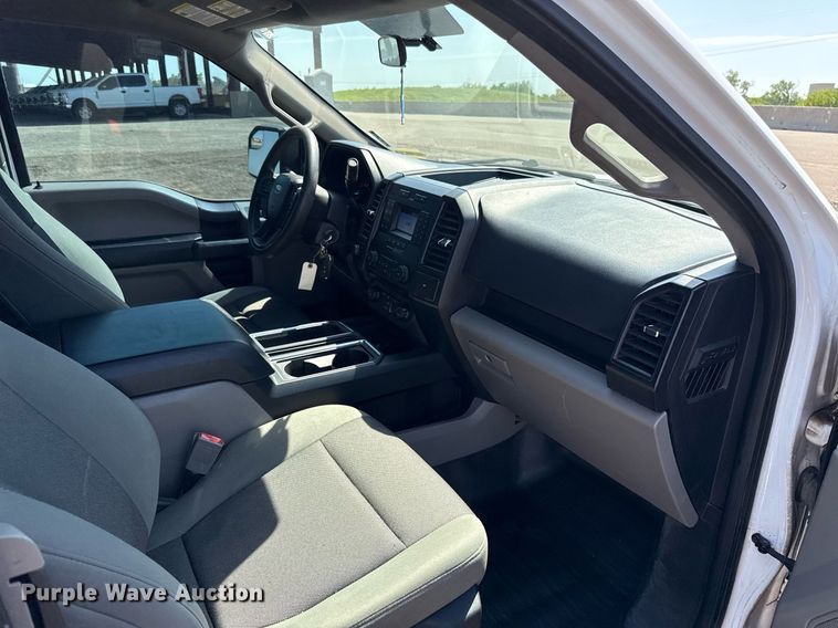 image for item EJ8815 2018 Ford F150 XL SuperCab pickup truck