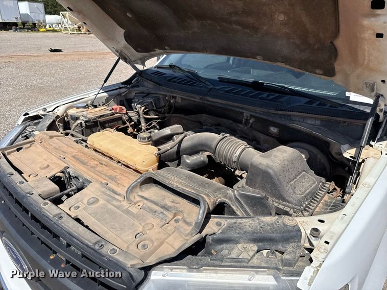 image for item EJ8815 2018 Ford F150 XL SuperCab pickup truck