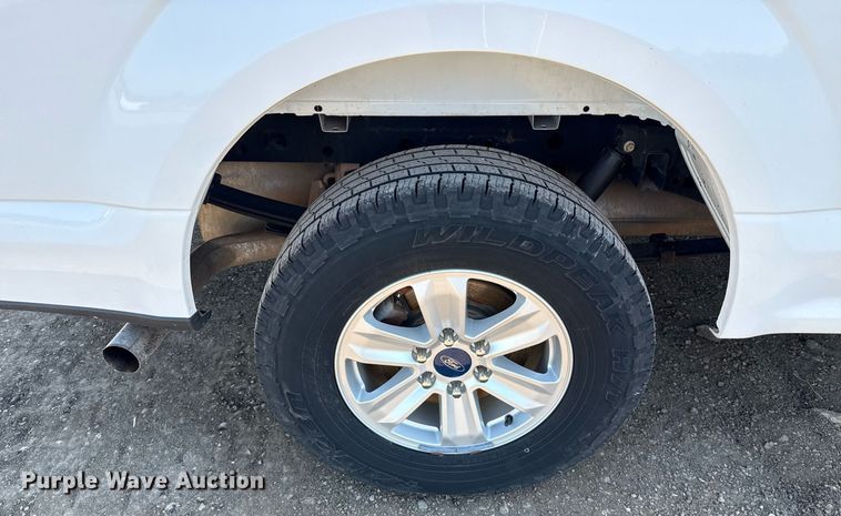 image for item EJ8815 2018 Ford F150 XL SuperCab pickup truck