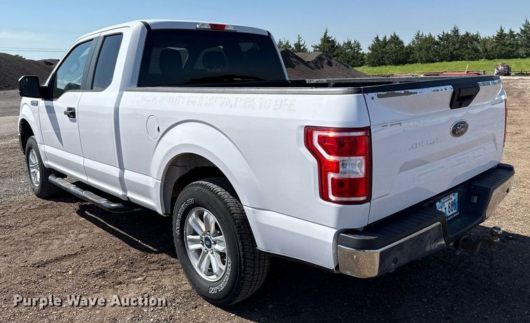 image for item EJ8816 2020 Ford F150 XL SuperCab pickup truck