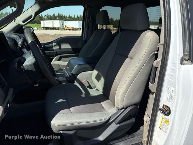 image for item EJ8816 2020 Ford F150 XL SuperCab pickup truck